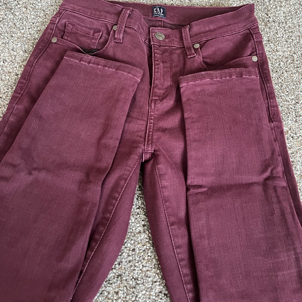 Gap True Skinny Coloured Jeans